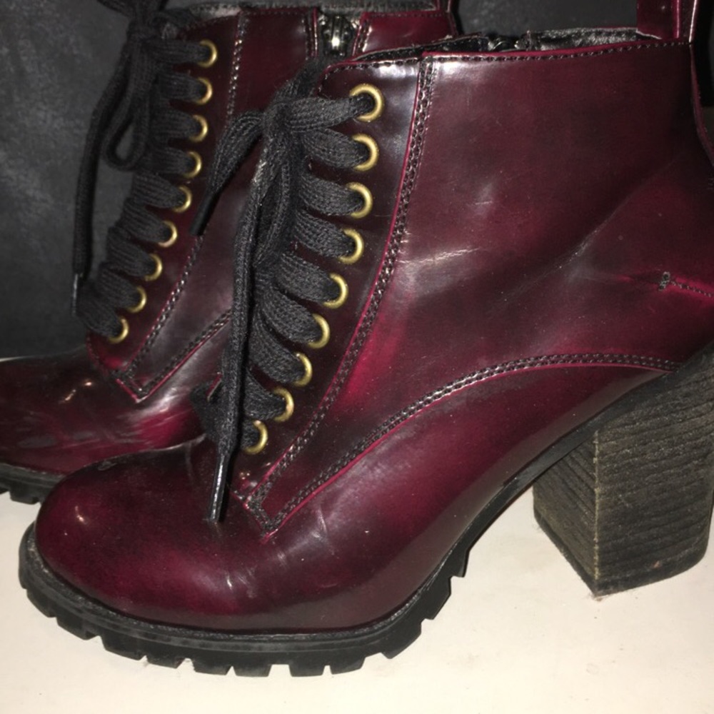 Steve Madden heeled boots